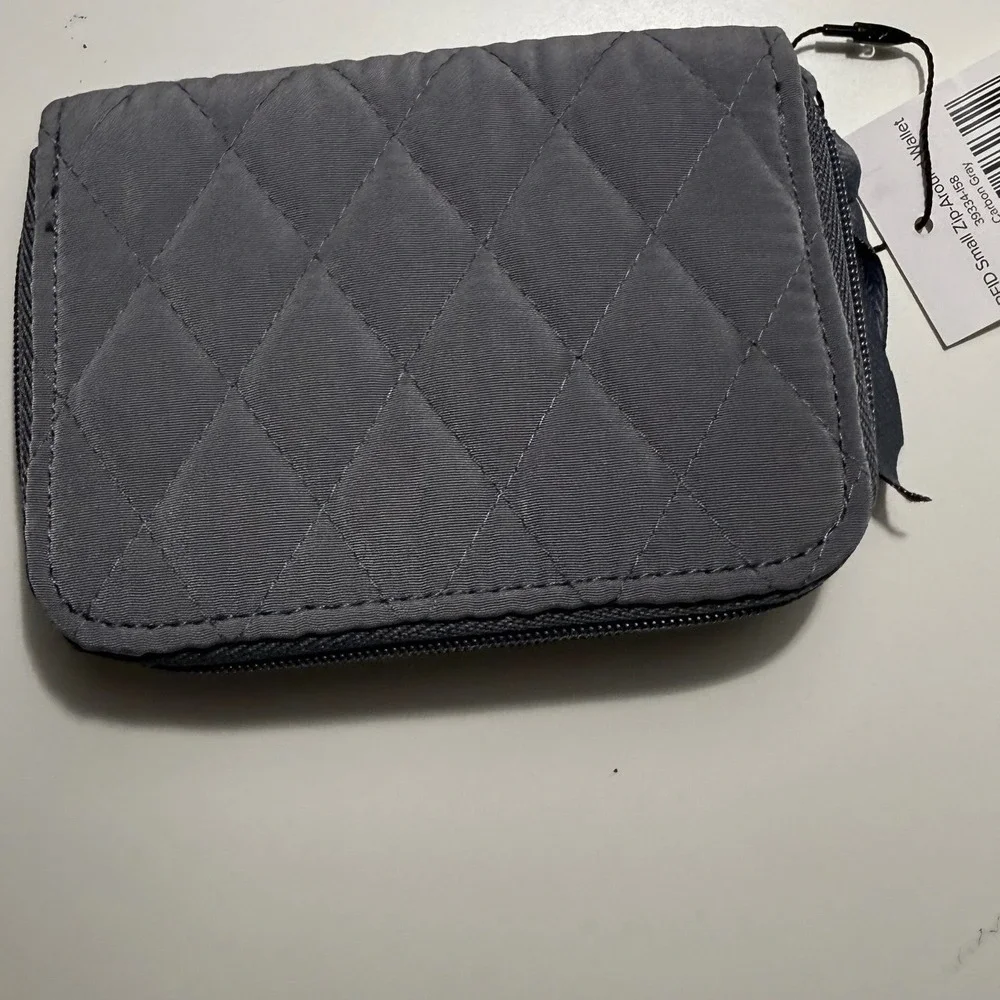 Vera Bradley RFID‎ Small Zip-Around Wallet Carbon Gray Microfiber 39334-I58 NWT - Picture 3 of 7